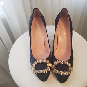 New ANNA F. Italian satin blue pumps, sz 38.5